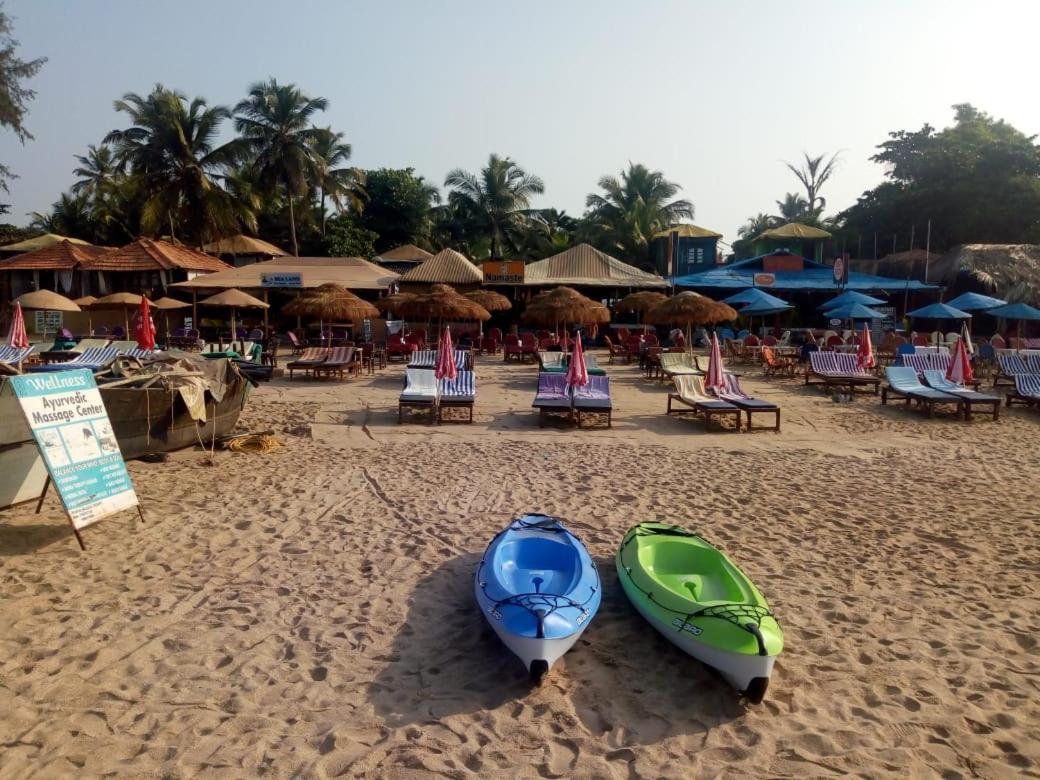 Отель Namaste Beach Huts Патнэм Экстерьер фото